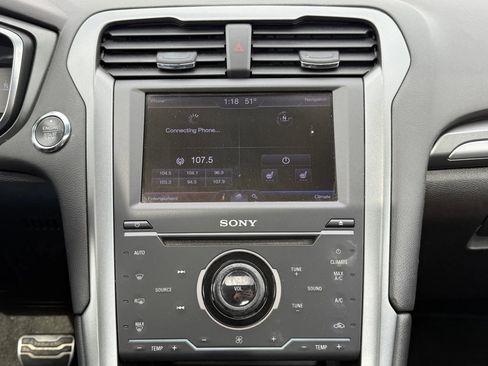 Used 2013 Ford Fusion Titanium image 24