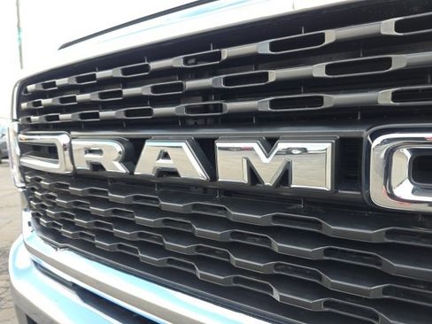 Used 2024 RAM 2500 Big Horn w/ Safety Group image 64