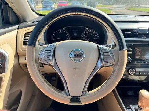 Used 2013 Nissan Altima 2.5 SL image 17