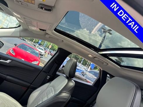Used 2023 Ford Escape Platinum w/ Premium Technology Package AWD/4WD image 12