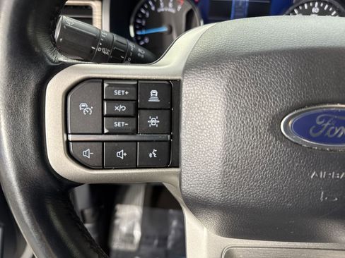 Used 2022 Ford Expedition Max Limited image 12