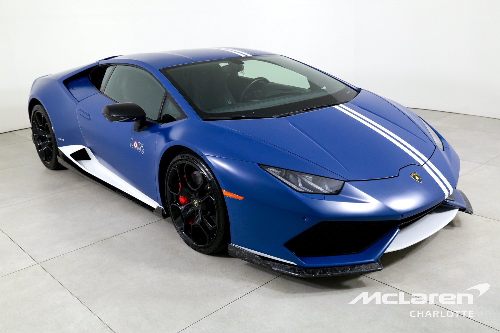 Used 2017 Lamborghini Huracan LP 610-4 AWD/4WD image 3