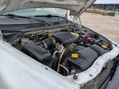 Used 2004 Dodge Dakota 2WD Club Cab w/ Hd Service Group image 25