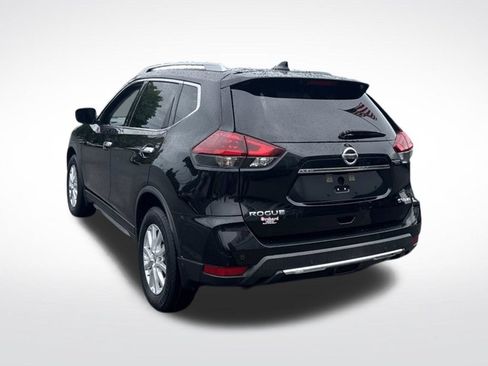 Used 2019 Nissan Rogue SV AWD/4WD image 5