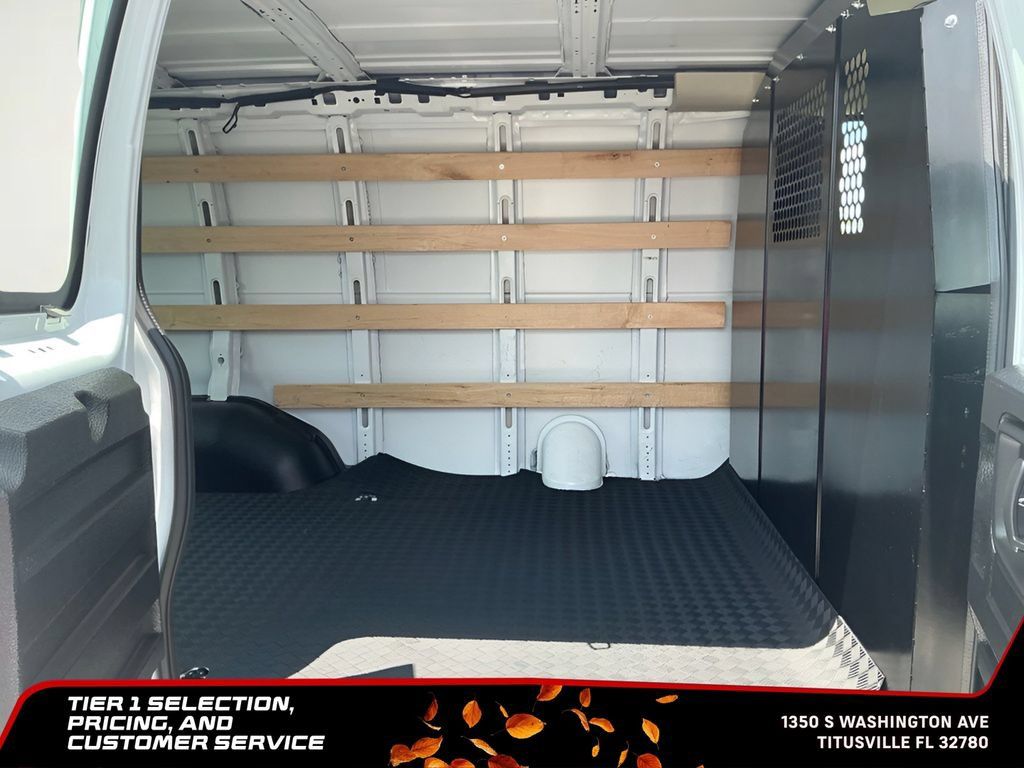 Used 2025 GMC Savana 2500 w/ Driver Convenience Package RWD image 17