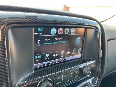 Used 2018 Chevrolet Silverado 1500 LT w/ Rally 2 Edition image 12