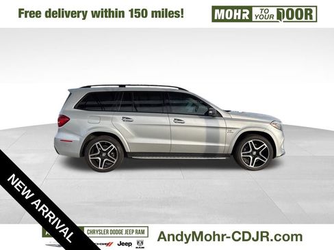 Used 2017 Mercedes-Benz GLS 550 4MATIC image 8