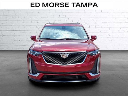 Certified 2024 Cadillac XT6 Premium Luxury w/ Technology Package FWD image 6