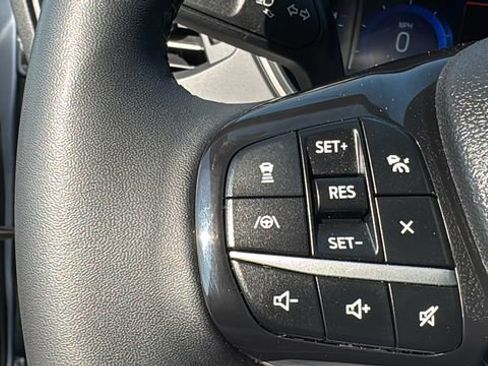 Certified 2022 Ford Escape SEL w/ Technology Package image 17