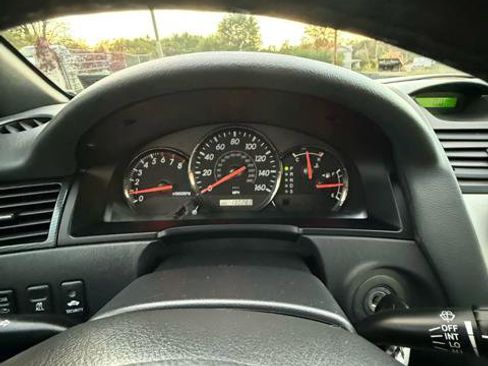 Used 2006 Toyota Solara SLE image 9