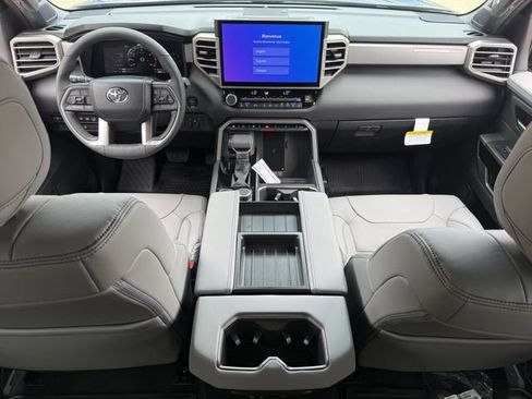 New 2026 Toyota Tundra Limited AWD/4WD image 10