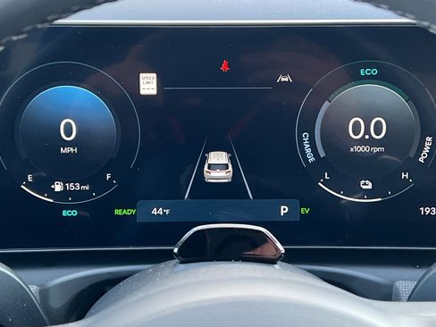 Certified 2025 Hyundai Tucson Limited image 36