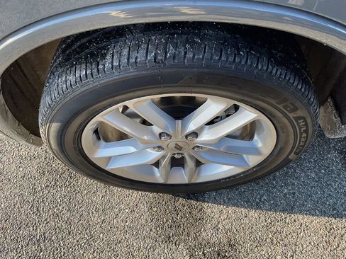 Used 2024 Dodge Durango GT image 5