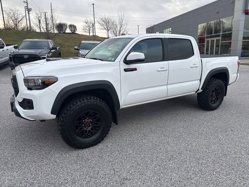 Used 2019 Toyota Tacoma TRD Pro image 10