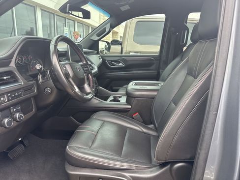 Used 2021 Chevrolet Tahoe RST w/ Luxury Package RWD image 8
