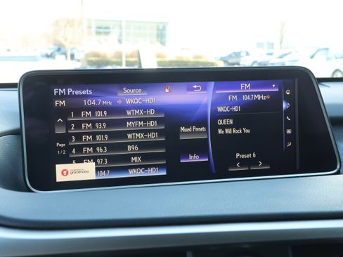 Used 2017 Lexus RX 450h 450h image 23