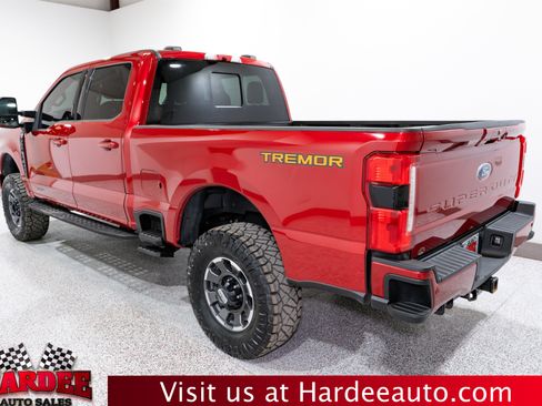 Used 2023 Ford F250 Lariat w/ Lariat Ultimate Package image 3