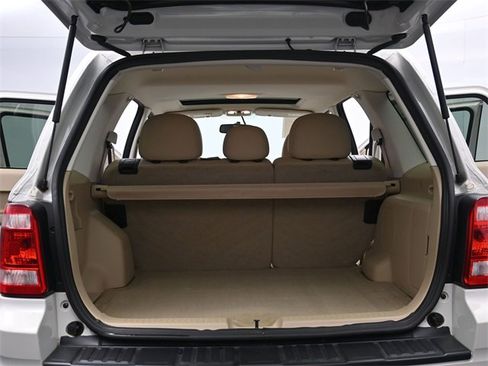 Used 2011 Ford Escape Limited w/ 302A Rapid Spec Order Code image 24