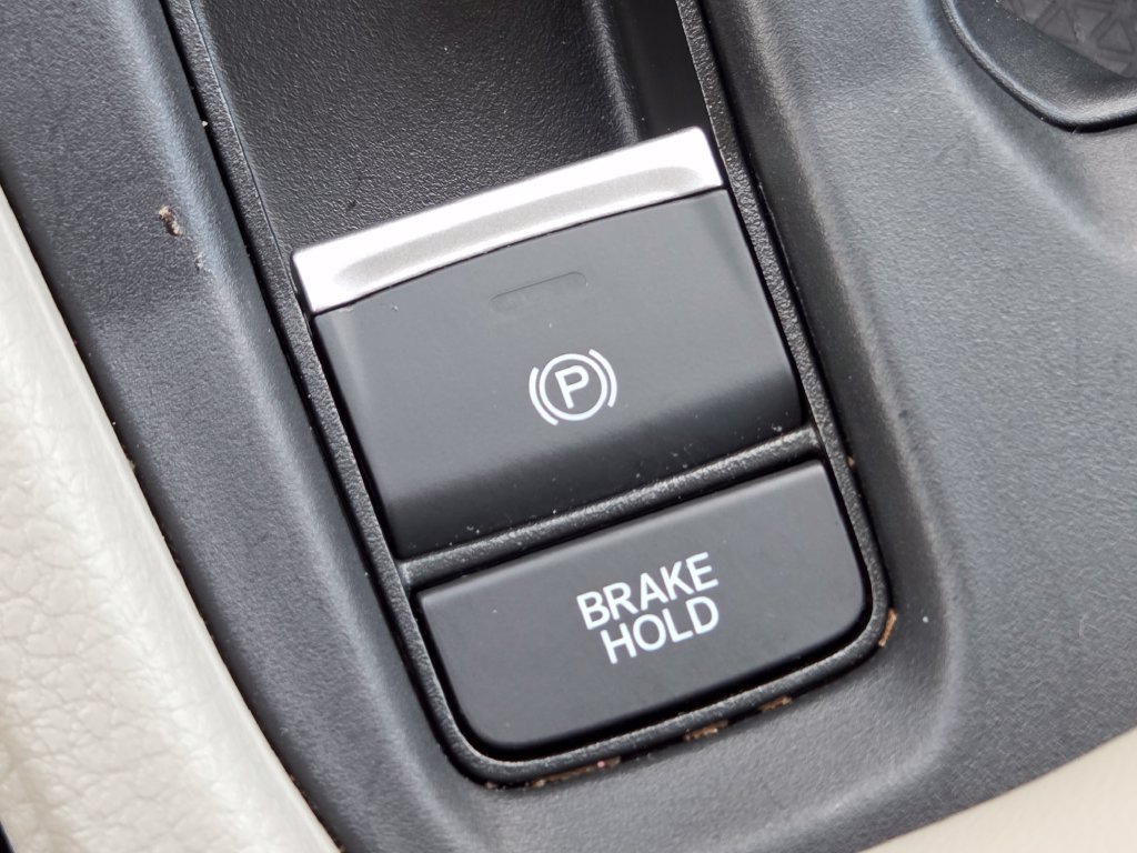 Certified 2024 Honda Accord EX image 11