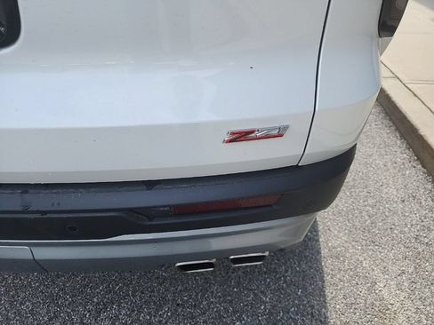 Used 2025 Chevrolet Traverse Z71 w/ Enhanced Driving Package AWD/4WD image 12