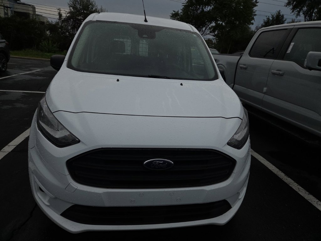 Used 2021 Ford Transit Connect XLT FWD image 2