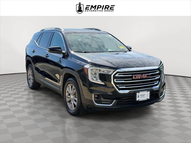 Used 2023 GMC Terrain SLT w/ Tech Package AWD/4WD image 1