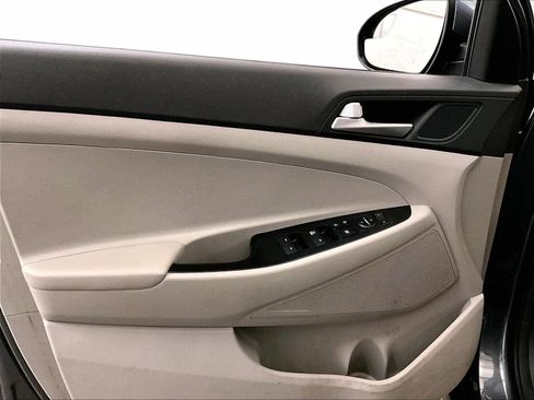 Used 2021 Hyundai Tucson SE w/ Cargo Package FWD image 22