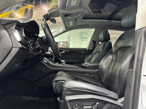 Used 2020 Audi Q8 Prestige w/ Prestige Package image 55