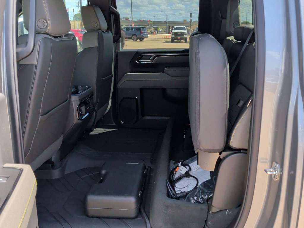 New 2026 Chevrolet Silverado 2500 ZR2 AWD/4WD image 39
