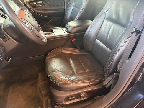 Used 2014 Ford Taurus SEL FWD image 14