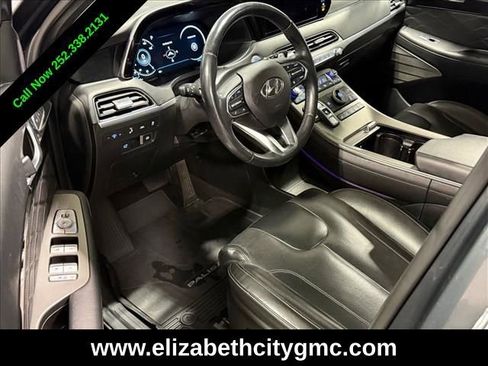 Used 2022 Hyundai Palisade Calligraphy w/ Winter Package image 10