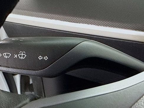 Used 2019 Tesla Model 3 Standard Range Plus RWD image 10