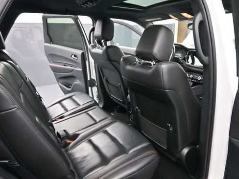 Used 2024 Dodge Durango GT image 19