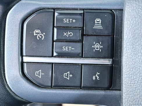 Used 2023 Ford F350 Lariat w/ Lariat Ultimate Package AWD/4WD image 33