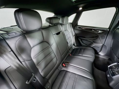 New 2026 Porsche Macan S image 29