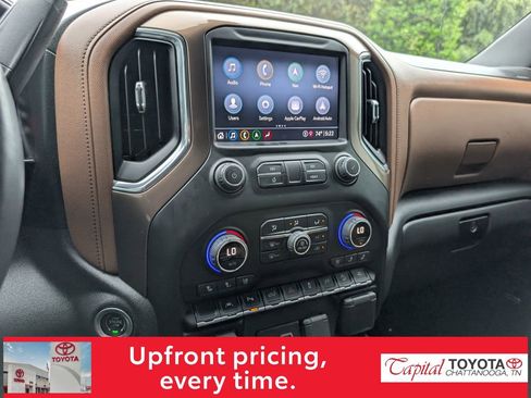 Used 2022 Chevrolet Silverado 1500 High Country w/ Technology Package AWD/4WD image 22