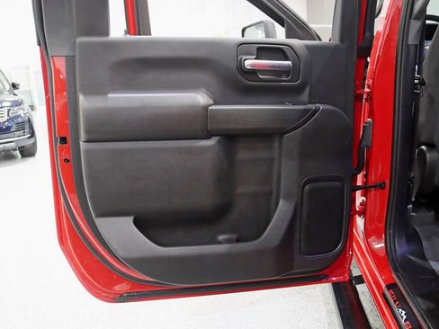 Used 2024 Chevrolet Silverado 2500 Custom w/ Custom Value Package AWD/4WD image 31