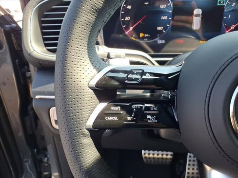 New 2026 Mercedes-Benz GLS 450 4MATIC image 19