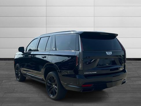 Certified 2023 Cadillac Escalade Sport Platinum w/ Heavy-Duty Trailer Package AWD/4WD image 3