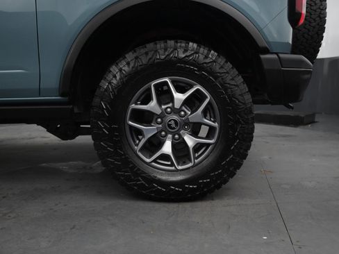 Used 2023 Ford Bronco Badlands image 15