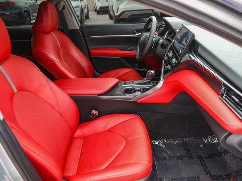 Used 2024 Toyota Camry XSE FWD image 27