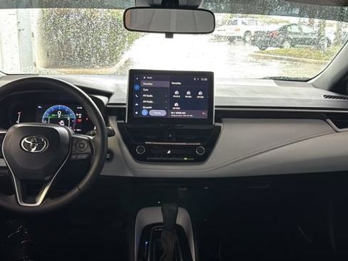 Used 2025 Toyota Corolla FX w/ Convenience Package FWD image 12