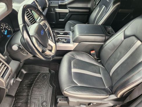 Used 2018 Ford F150 Platinum image 15