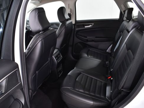 Used 2022 Ford Edge SEL w/ Convenience Package image 16