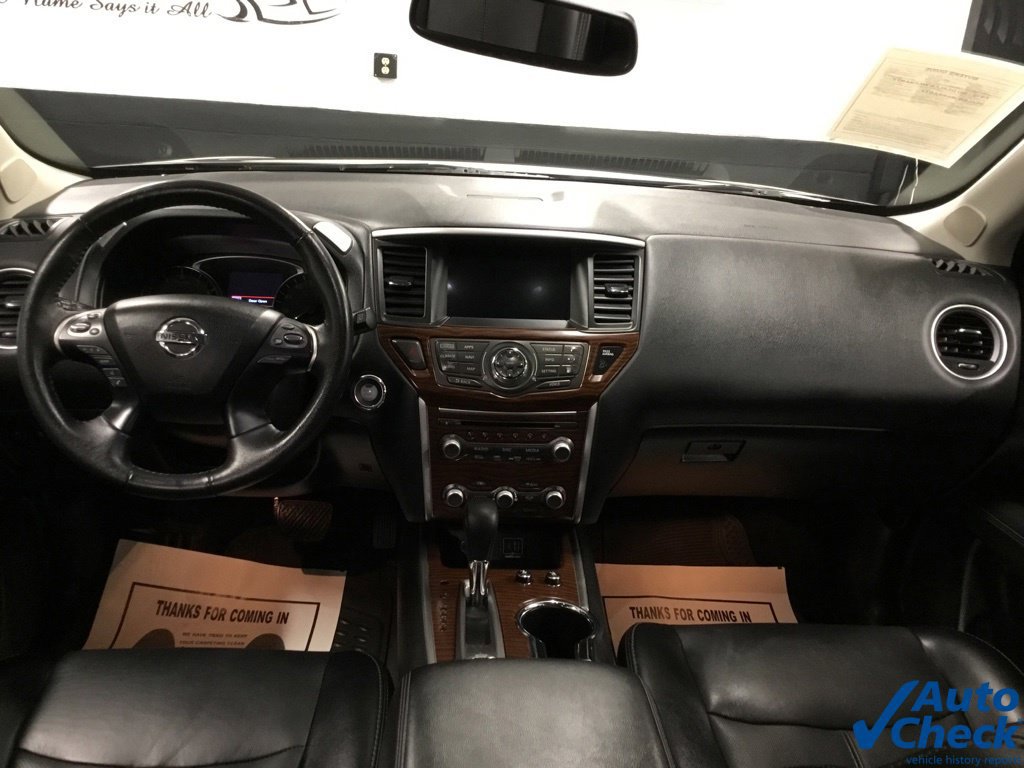 Used 2020 Nissan Pathfinder Platinum AWD/4WD image 26