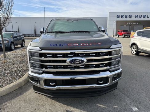 Used 2023 Ford F250 Lariat w/ Tow Technology Package image 2