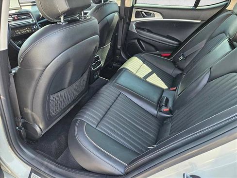 Used 2026 Genesis G70 2.5T Prestige RWD image 19