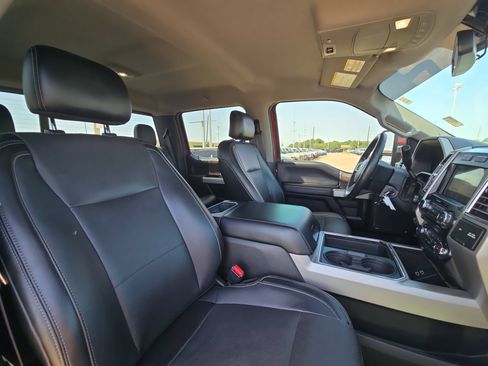 Used 2017 Ford F350 Lariat w/ FX4 Off-Road Package AWD/4WD image 29
