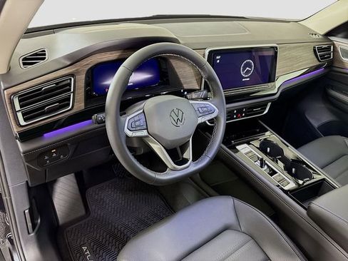 New 2026 Volkswagen Atlas SEL AWD/4WD image 9