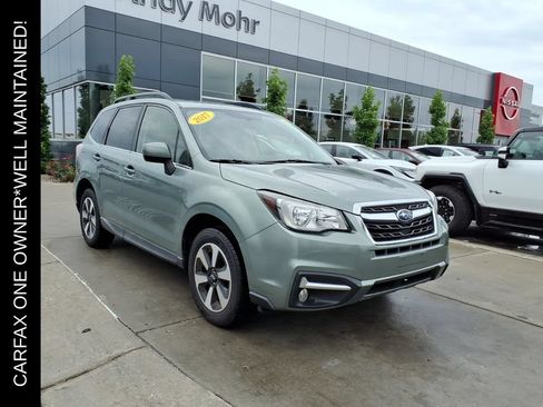 Used 2017 Subaru Forester 2.5i Limited AWD/4WD image 2